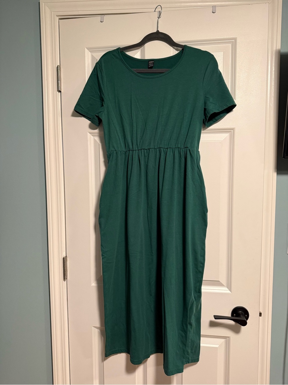 10 Items for $20: Green Short-Sleeve Midi Dress